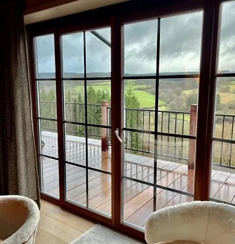 De La Vallee 2 * Érezée